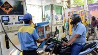 Bhopal News: No Helmet? No Problem! Petrol Pumps Serve Riders Helmet-Free As Rule Expires On September 29