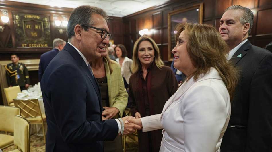 Presidenta Boluarte invitó a empresarios iberoamericanos a invertir en proyectos estratégicos en el Perú