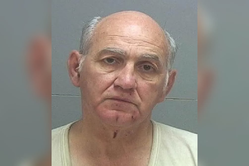 Acusan de pornografía infantil a George Zinn, el anciano que se atribuyó falsamente el ataque a Charlie Kirk