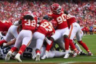 Chiefs visit the Giants on Sunday night with each team off to an 0