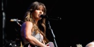 Country Singer Thanks Fans After Cancelling Shows