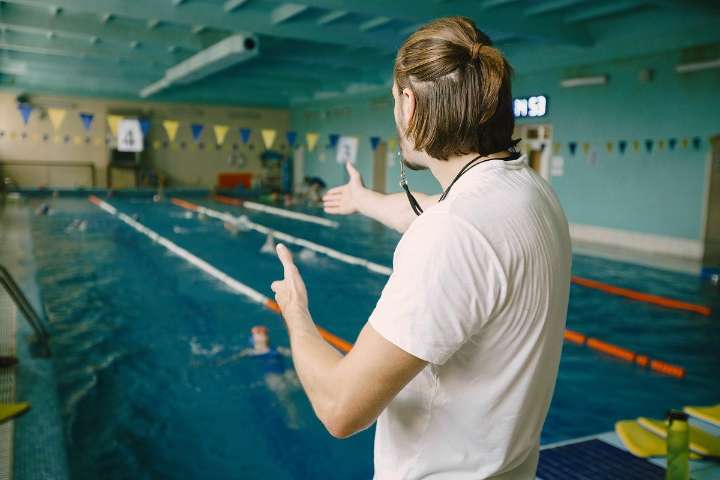 13 de septiembre: Día del Profesor de Natación, guardianes de la enseñanza acuática