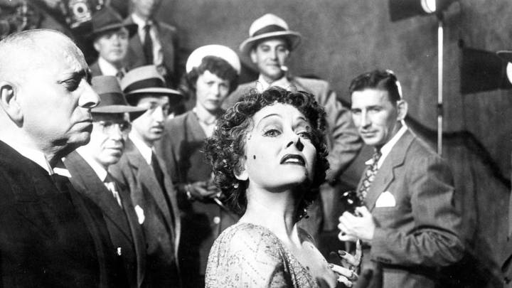 10 Great Film Noir Movies Almost As Good as 'Sunset Boulevard'