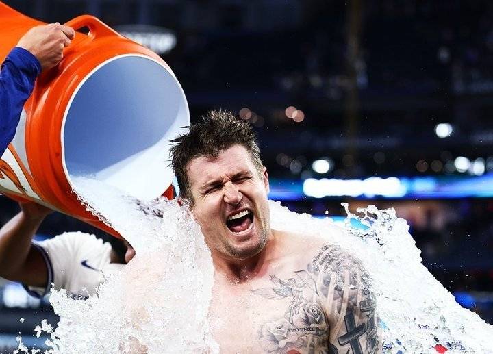 Gran triunfo de Azulejos 4-3 sobre Astros