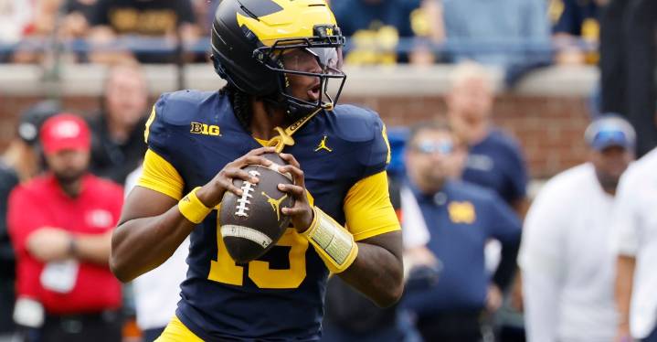Position grades for Michigan Football’s win over Central Michigan