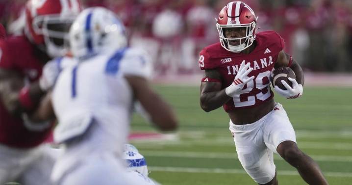 No. 19 Indiana loses RB Lee Beebe Jr. with season-ending knee injury before facing No. 9 Illinois
