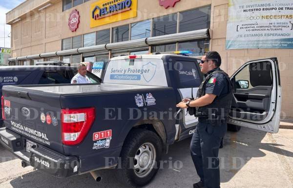 Arrestan en flagrancia a tres con objetos presuntamente robados