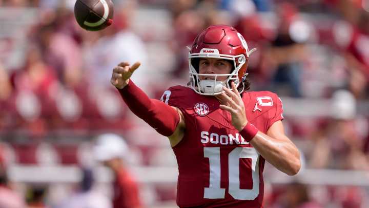 John Mateer injury update: OU football QB to undergo hand surgery