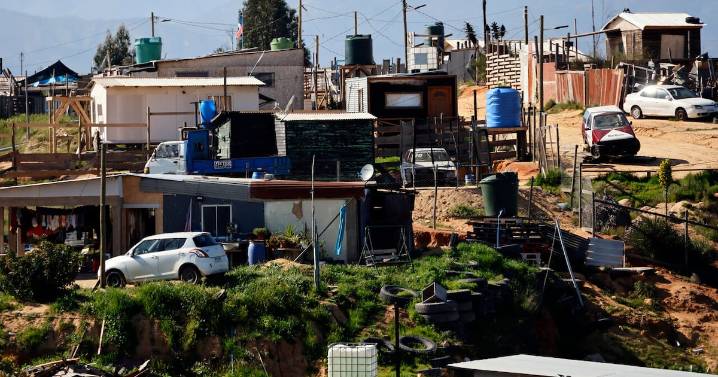Toma Calicheros en Quilpué: autoridades activan operativo social y de seguridad mientras habitantes insisten en frenar demolición