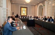 Presentan avances de Gobierno ante el consejo de BBVA