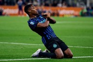 Inter Milan star drops Premier League hint after Manchester United transfer links