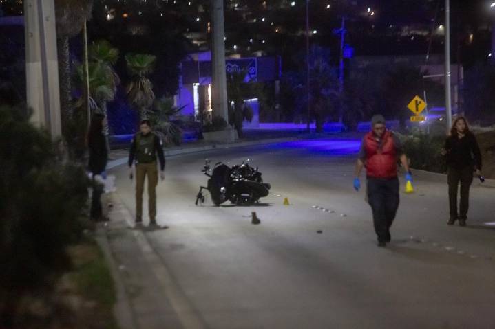 Accidente en el Libramiento Rosas Magallón deja motociclista sin vida