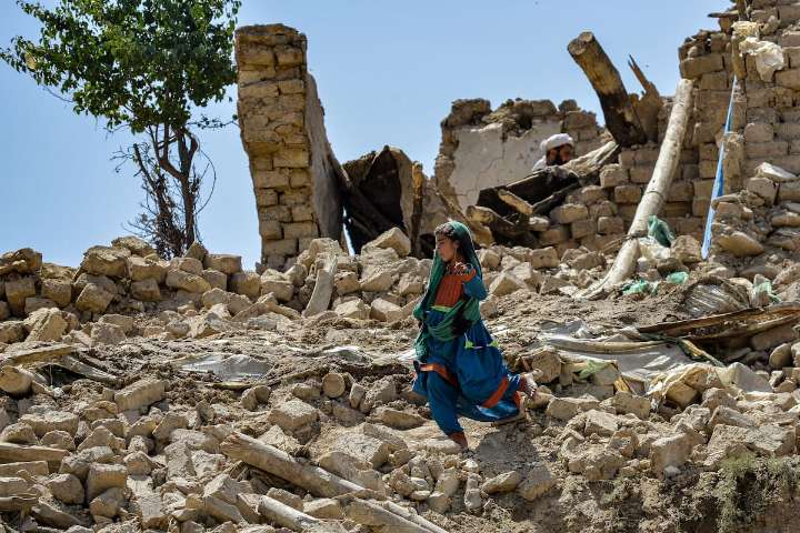 Terremoto Afganistán: cuatro claves para entender por qué los sismos dejan tantos daños en este país