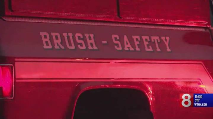 'Contained' brush fire in Washington spans 24 acres