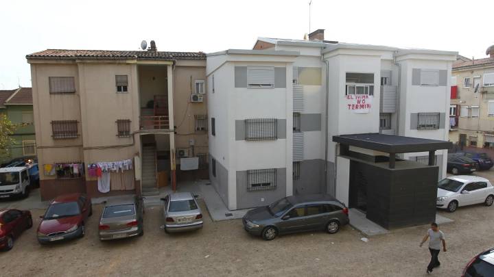 La reforma de la Colonia Experimental de Villaverde se enquista por la falta de acuerdo de todos los propietarios