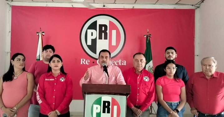 Pide PRI crear fondo para atender baches en municipios