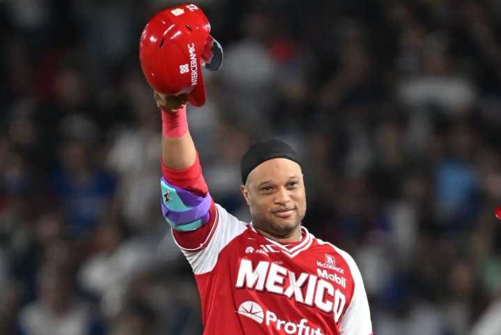 Robinson Canó se retira de los Diablos Rojos en lo más alto