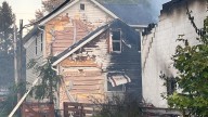 Newark house fire leaves 2 injured