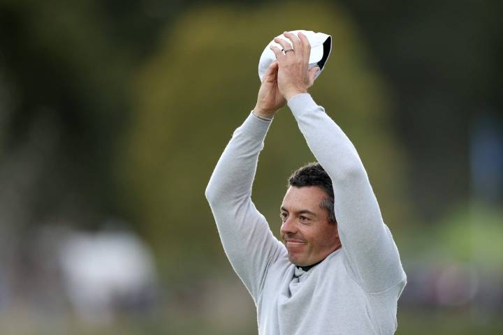 Rory McIlroy claims Irish Open, first win since the Masters