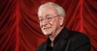 Michael Caine sale del retiro: el rol que jugó su entrañable amistad con Vin Diesel