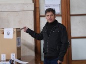 Axel Kicillof les pidió a los bonaerenses que vayan a votar en las elecciones de Buenos Aires: "Se juega cómo sigue esta historia"