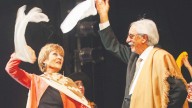 Un amor tejido entre danzas, zambas y telones