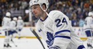 Laughton's four-point night helps Leafs to 7-2 win over Habs in NHL pre