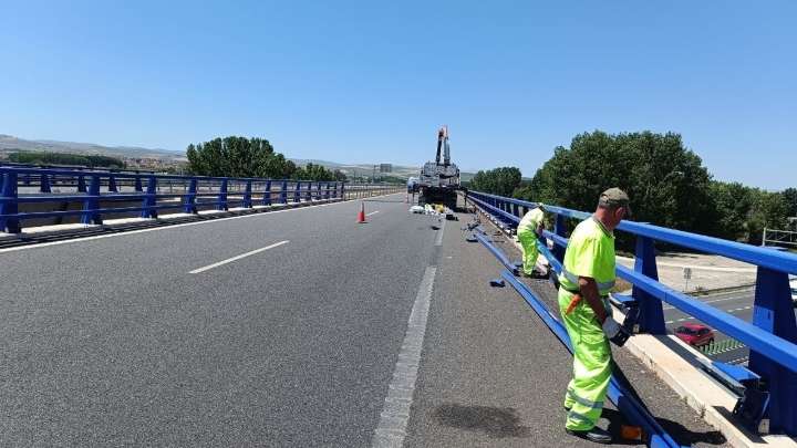 Denuncian "falta de información" en el corte total de la A