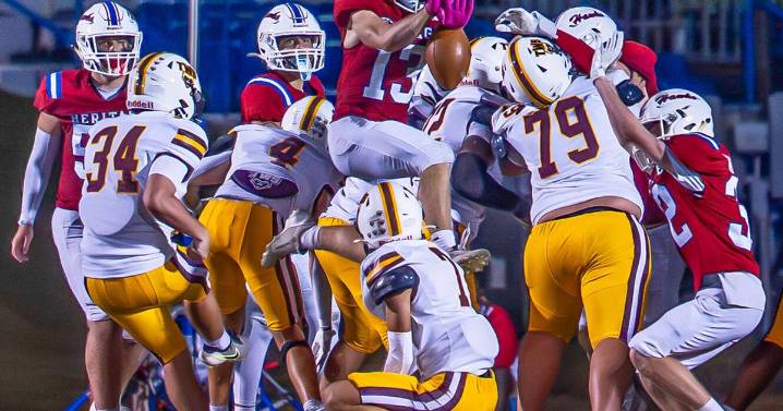 Hamaker powers Heritage past Walker in 48