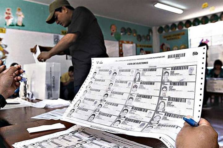 La mayoría de los electores aún no decide por quien votar
