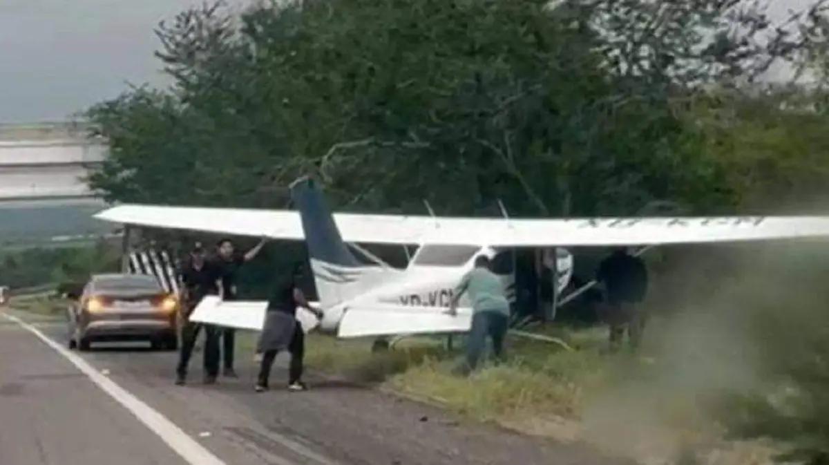 Muere piloto tras desplome de avioneta en Estación Naranjo, Sinaloa