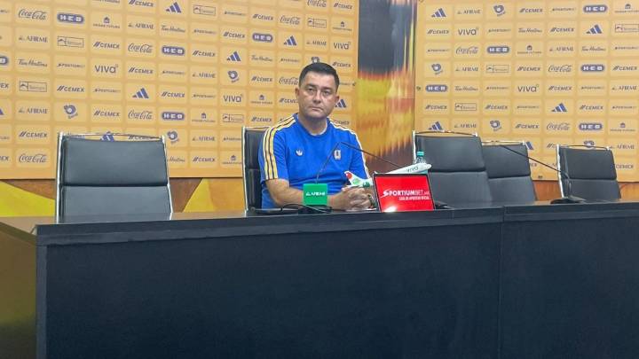 Pedro Losa pide respeto tras la goleada 9-0 de Tigres Femenil a León