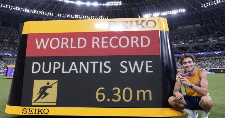 Louisiana native Mondo Duplantis breaks pole vaulting world record for the 14th time