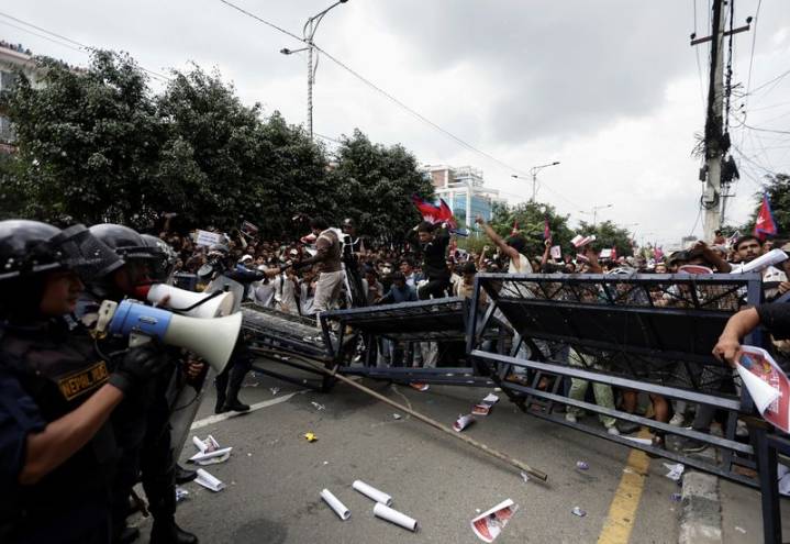 Nepal lifts social media ban after protests leave 19 dead, minister says
