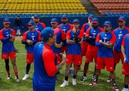 25 beisbolistas asistieron al inicio del Minicamp 2025 de Tiburones en Caracas (+Video)