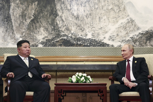 Putin se reúne con líder de Corea del Norte en Beijing