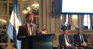 “Ojalá sea un cachetazo y no un golpe”: el análisis de los inversores tras la derrota de Milei
