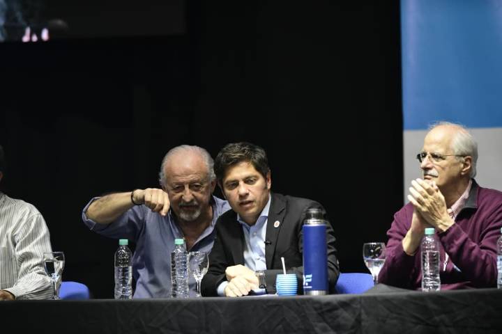 En la Provincia. Tres centrales sindicales se mostraron unidas en campaña y pidieron la conducción de Kicillof en el PJ