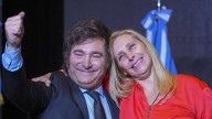 El gobierno nacional denunció "una operación de inteligencia" para desestabilizar en plena campaña electoral