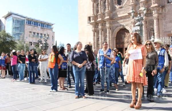Galería.- Evacuan edificios municipales del Centro