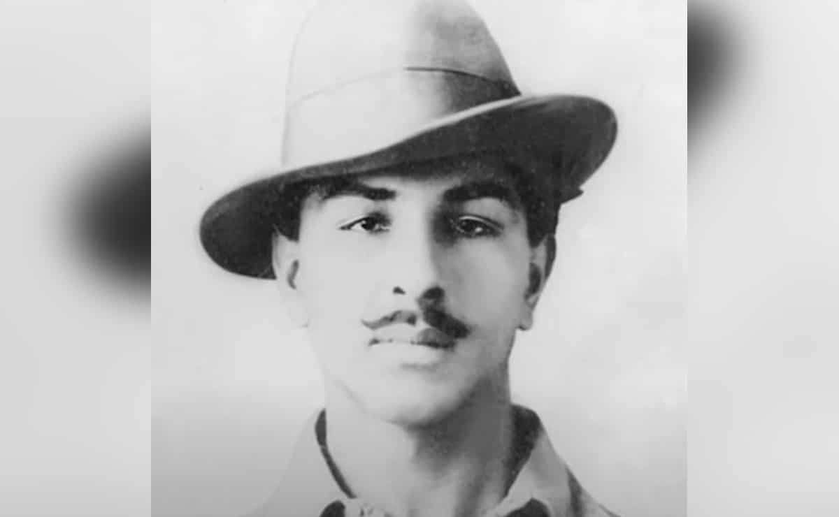 PM Modi pays tributes to Bhagat Singh, Lata Mangeshkar on their birth anniversary