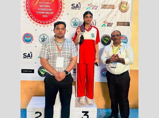 Ferozepur’s Dilnazpreet Kaur wins Bronze at Junior National Kickboxing Championship held in Solan [ FULL VIEW ]
