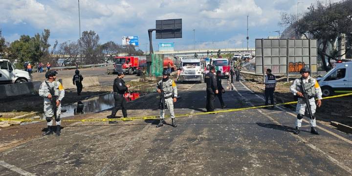 Guardia Nacional aplica Plan DN-III-E en Puente de la Concordia de Iztapalapa por explosión de pipa de gas