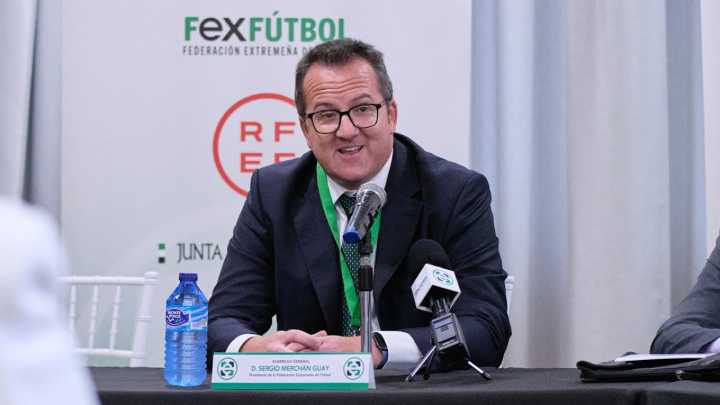El Club Deportivo Badajoz podrá jugar este domingo en Santa Amalia