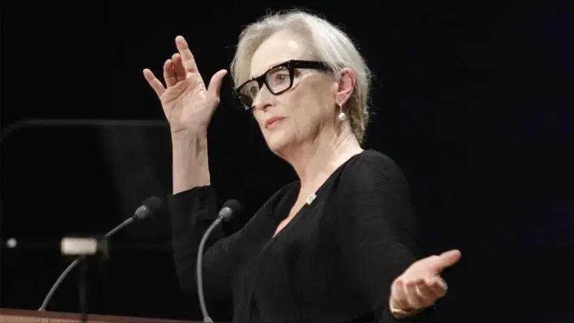 ¡Sorpresa en Milán! Meryl Streep aparece como Miranda Priestly en desfile de moda