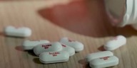 Clinical psychologist weighs in on Trump administration claim about Tylenol and autism