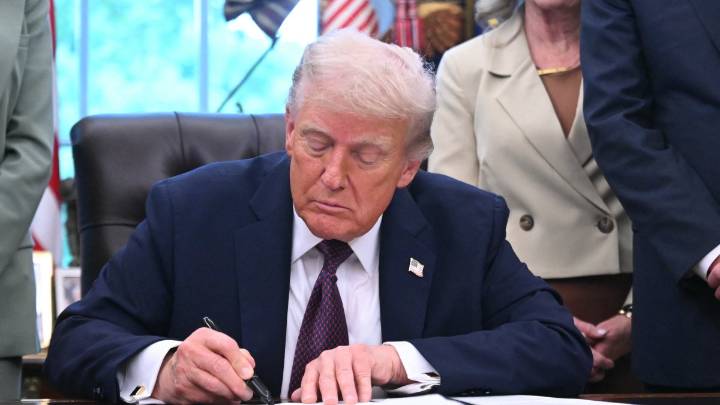 Trump crea un grupo de trabajo para garantizar la seguridad en Memphis y anuncia el envío de la Guardia Nacional