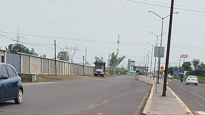 Automovilistas en alerta por intentos de asalto en la curva de Clouthier