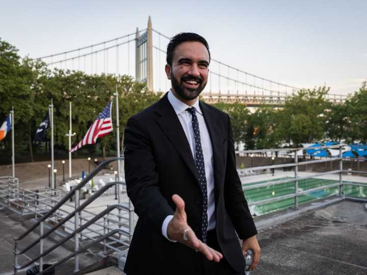 ¿Qué nacionalidad tiene Zohran Mamdani? El perfil del favorito en la carrera para la alcaldía de NY