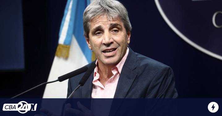 Volvió el cepo: el gobierno limitó la compra de dólares
